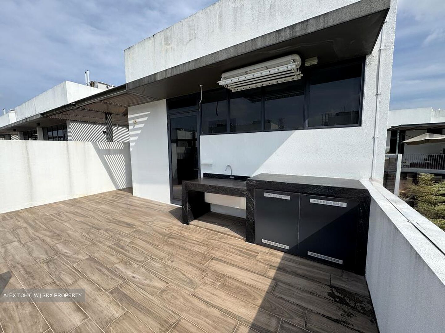 Sunrise Terrace (D28), Terrace #447861091